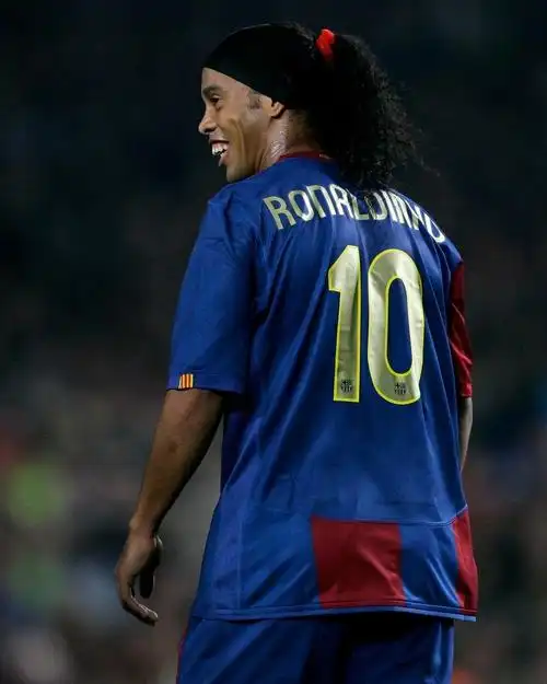 更预示着即 更预示着即